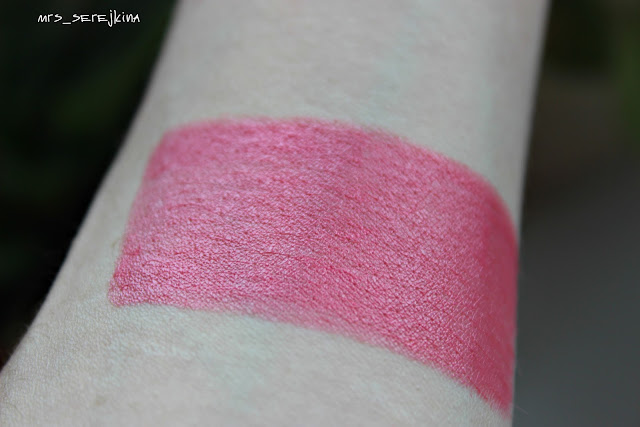 Розовый цветок/Pink Blossom - Avon Ultra Color Indulgence Lip Color