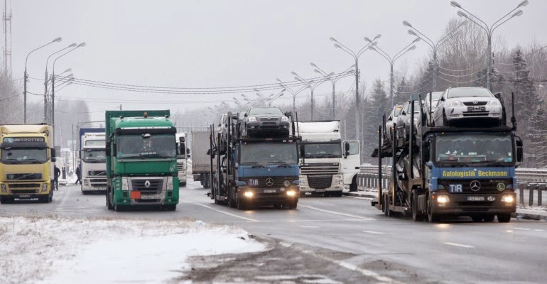 грузовики в России