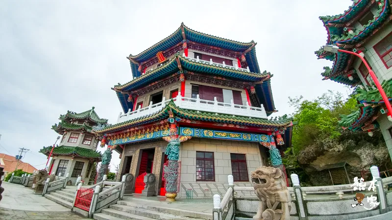 小琉球花瓶岩周邊景點｜靈山寺~琉球嶼最壯觀之廟宇