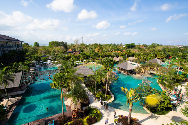 Mövenpick resort & SPA Jimbaran a Bali-piscine