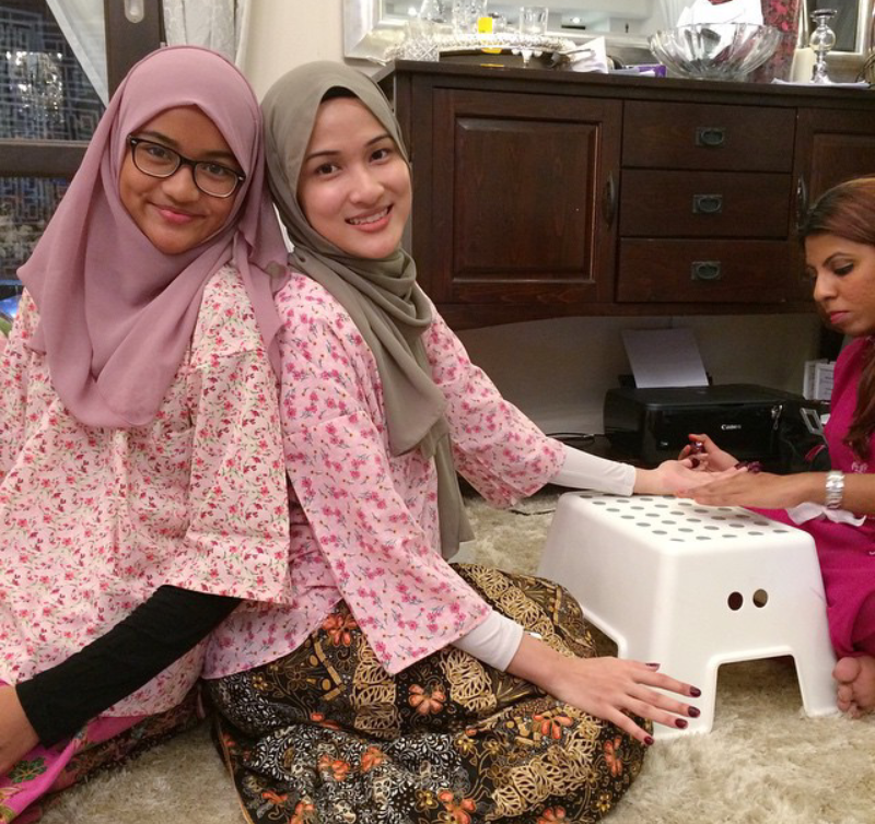 GAMBAR MALAM BERINAI HANIS ZALIKHA Diana Rashid