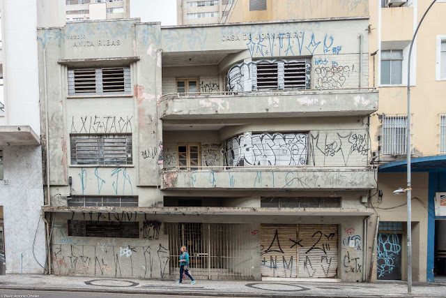 Casa do Jornaleiro - Prédio Anita Ribas - fachada na Rua Cruz Machado