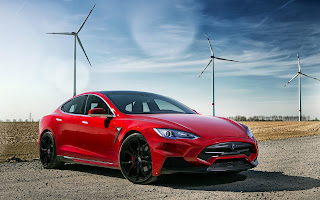 Tesla Model S in Red 