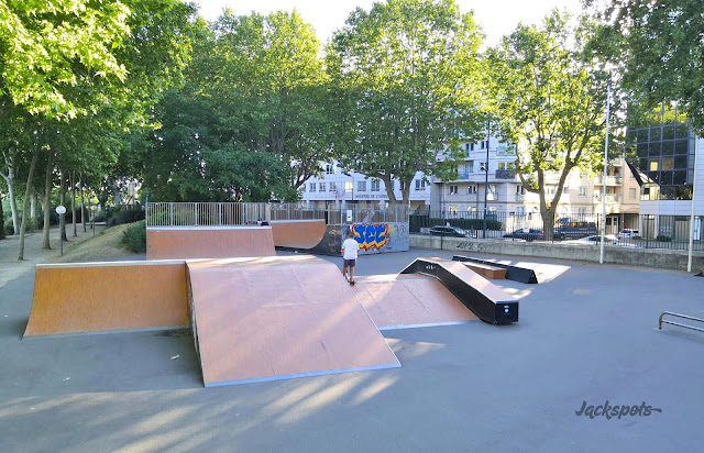 skatepark asnieres