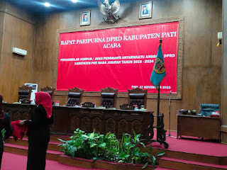 Pengambilan Sumpah Anggota DPRD dengan status Pengganti Antarwaktu (PAW) masa jabatan 2019-2024.