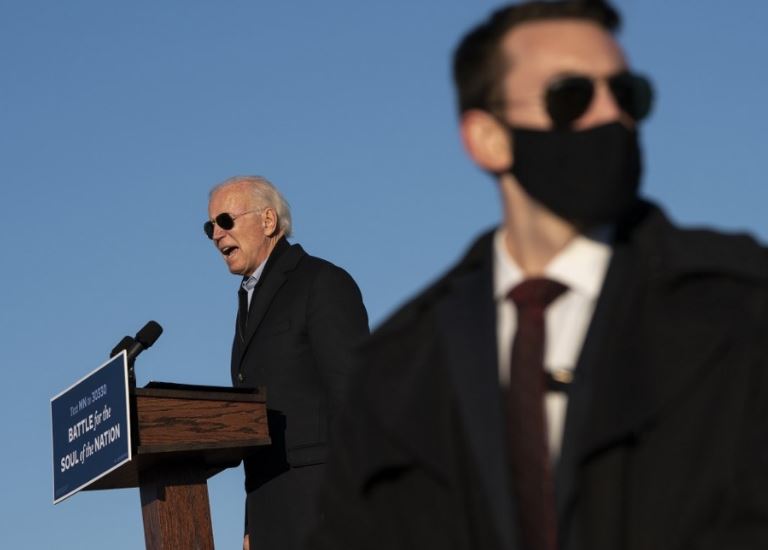 Biden gets more security as he edges toward win: report