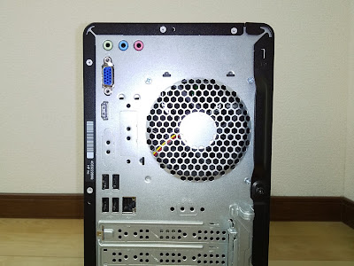 ”HP Pavilion Desktop TP01”　背面