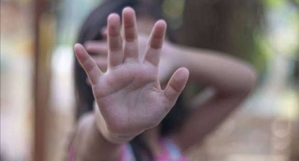 Vítima de estupro, menina de 11 anos faz aborto no 7° mês