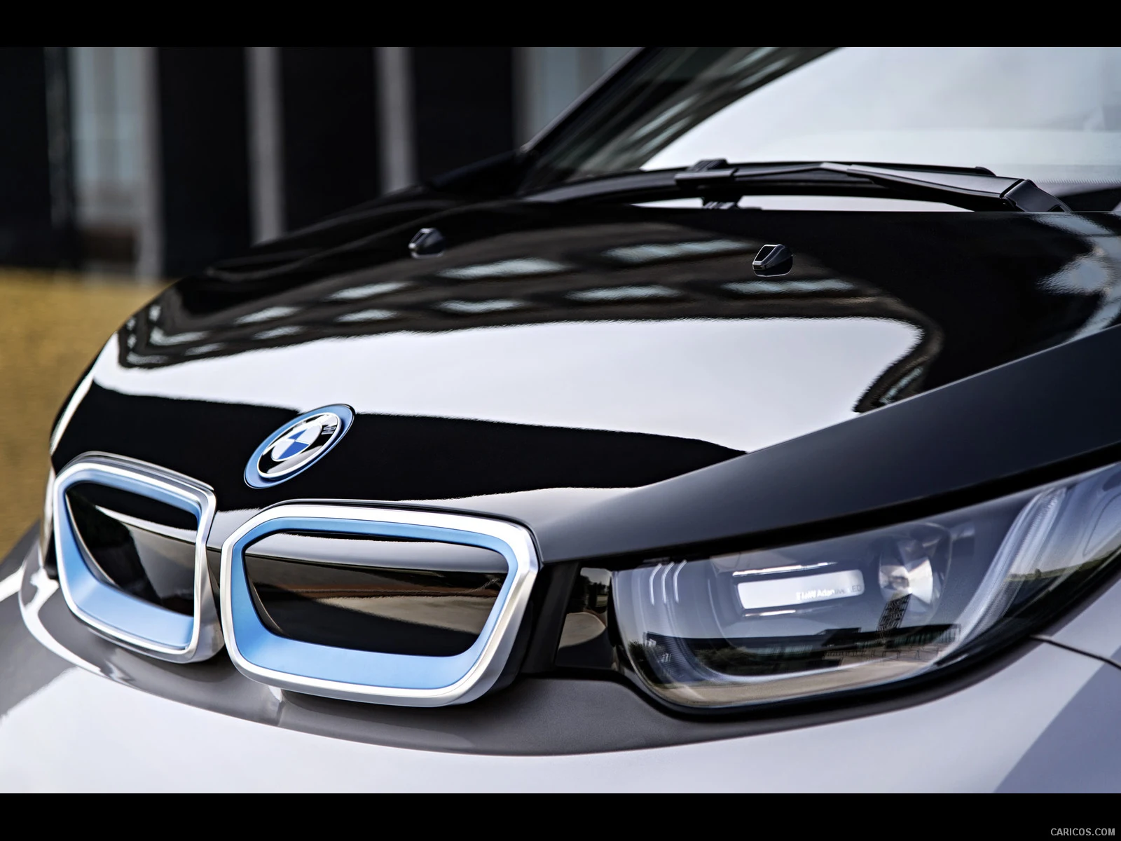 BMW i3: A Sophisticated and Hi-Tech Electric Car