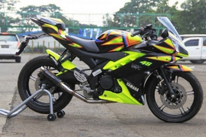 FOTO HASIL MODIFIKASI YAMAHA R15 KREATIF