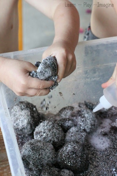 Erupting Moon Rocks ~ Learn Play Imagine