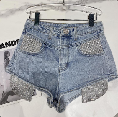 Женские джинсовые шорты Стразы