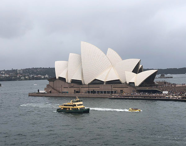 Leaving the cruise in Sydney for Australian outback adventure (Source: Palmia Observatory)
