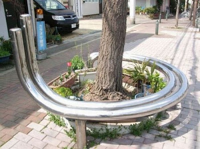 25 Unusual and Creative Benches