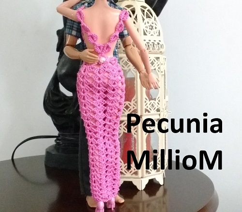 Vestido de Coração Para o Dia dos Namorados da Barbie e Ken Por Pecunia MillioM 2