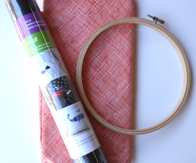 Create fun and easy DIY embroidery hoop art with Cricut EasyPress!