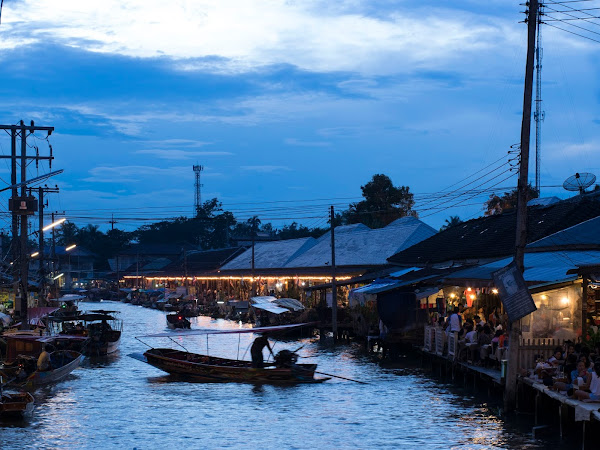 [BANGKOK] Mae Khlong Railway Market and Amphawa Floating Market @ Thailand