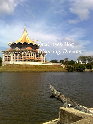 kuching waterfront state parliament