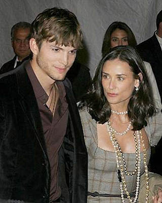 Ashton Kutcher wuth Demi Moore