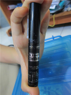 Bourjois Liner Clubbing  (absolute black) Review