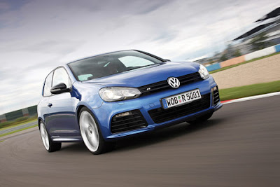 2011 Volkswagen Golf R Test Drive