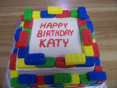 Lego Birthday Cakes on Lego Birthday