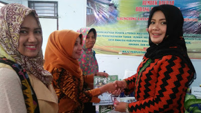 <b>Bupati Lounching Layanan Ekstra Perpustakaan Sabtu-Minggu</b>