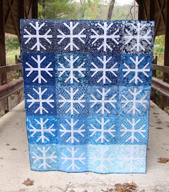 Snowfall snowflake ombre quilt pattern