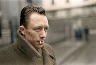 O escritor Albert Camus.