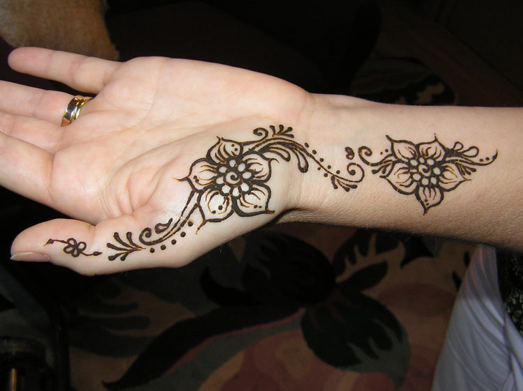 Easy Henna Tattoos Design