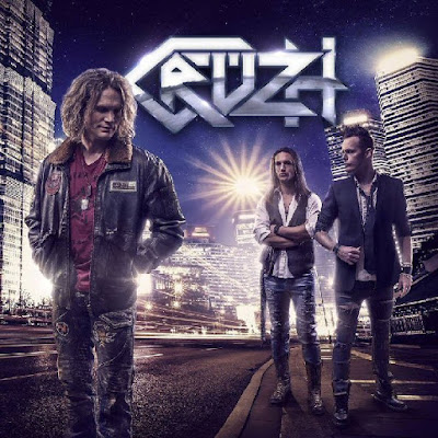 Cruzh - First Cruzh (video)