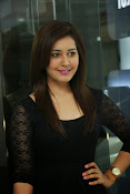 Rashi Kanna latest glam pics-thumbnail-24