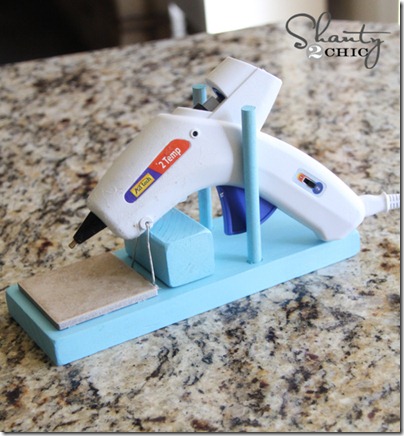 hot-glue-gun-stand