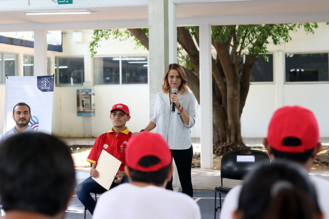 Impulsan la inserción laboral de personas con discapacidad en Yucatán