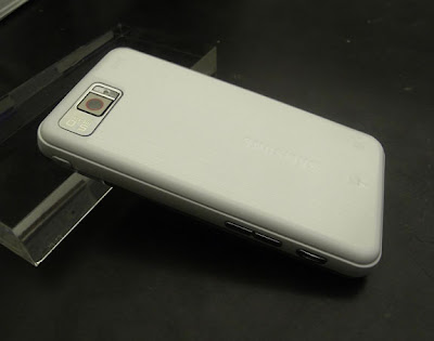 samsung omnia white