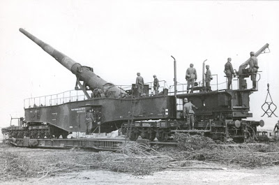 Cañón ferroviario Krupp K5 Leopold (Anzio Annie) railway gun Alemania Germany