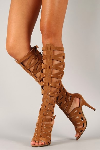 ... transform you!: Look Of The Day: Knee High Gladiator Sandal Boots