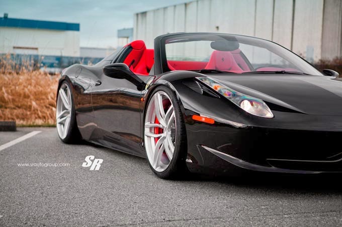 Ferrari 458 Spider Preta