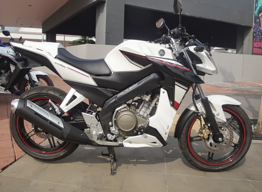 Modifikasi Motor  Vixion  2021