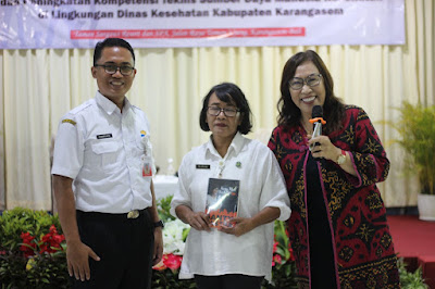 Santy Sastra, Santy Sastra Public Speaking, Motivator di Bali, Dinas Kesehatan Karangasem (1)
