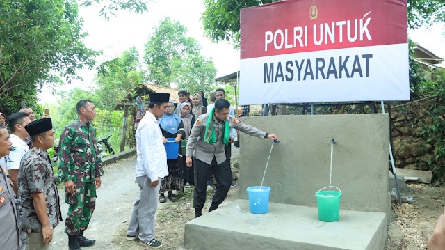  Polri Untuk Masyarakat : Polres Bangkalan Beri Bantuan Sumur Bor Atasi Krisis Air Bersih