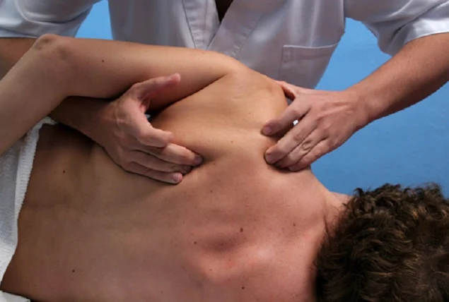 Massagem Terapêutica (Massoterapia) - Vico Massagista e Quiropraxia -  (48) 3094-5746  VICO MASSAGISTA - QUIROPRAXIA, MASSOTERAPIA, MASSAGEM TERAPÊUTICA E ACUPUNTURA - SÃO JOSÉ SC  Profissional com mais de 25 anos de experiência no tratamento e alívio da dor.   MASSAGEM TERAPÊUTICA, TRATAMENTO E ALÍVIO PARA:  - dores musculares e nas articulações, - dores nas costas - dores na coluna - dores lombares, lombalgia e lumbago - nervo ciático - torcicolo - dores no ombro - dores no pescoço - hérnia de disco e bico de papagaio - lesões, luxações, entorse, torções de pé, tornozelo, joelho, cotovelo, pulso - desvio de coluna, coluna fora do lugar - nervo fora do lugar, - dor, dormência, latejamento, inchaço, formigamento mãos, braços, pernas, joelho, pescoço, tornozelo, pés - massagem para grávidas, gestantes, pós operatório cirurgia  dores nas costas, coluna, pescoço, dor de cabeça  TELEFONES DE CONTATO:  (48) 3094-5746 (48) 99678-7802  (TIM) (48) 98468-7452  (OI) (48) 98468-7452  (WHATSAPP)  ENDEREÇO DE ATENDIMENTO: Rua Arnaldo Bonchewitz, 29 - Centro - São José (SC)   HORÁRIO DE ATENDIMENTO: - de segunda à sexta: das 08h00 às 20h00 (marcar horário) - aos sábado atende : das 08h00 às 14h00 (marcar horário)  MODALIDADES: Massagem Terapêutica, Massagem Relaxante Muscular Anti-Stress Relaxamento Massagem Desportiva, Quiropraxia (para desvio de coluna, ajuste de coluna, alinhamento de vértebra e de coluna), Acupuntura, Auriculoterapia e Auriculopuntura , Ventosaterapia , Reflexologia, Shiatsu, Do-In, Seitai, Tuiná,    VICO MASSAGISTA - SÃO JOSÉ SC - MASSAGEM TERAPÊUTICA, MASSOTERAPIA, QUIROPRAXIA E ACUPUNTURA   Vico Massagista no bairro Centro em São José SC,  Vico Massagista no bairro Campinas em São José SC,  Vico Massagista no bairro Kobrasol em São José SC,  Vico Massagista no bairro Fazenda do Max em São José SC,  Vico Massagista no bairro Ponta de Baixo em São José SC, Vico Massagista no bairro Fazenda Santo Antonio em São José SC, Vico Massagista no bairro Distrito Industrial em São José SC, Vico Massagista no bairro Picadas do Sul em São José SC, Vico Massagista no bairro Flor de Nápolis em São José SC, Vico Massagista no bairro Forquilhinhas em São José SC, Vico Massagista no bairro Forquilhas em São José SC, Vico Massagista no bairro Praia Comprida em São José SC, Vico Massagista no bairro São Luiz em São José SC, Vico Massagista no bairro Roçado em São José SC, Vico Massagista no bairro Potecas em São José SC, Vico Massagista no bairro San Marino em São José SC, Vico Massagista no bairro Bosque das Mansões em São José SC, Vico Massagista no bairro Avenida das Torres em São José SC, Vico Massagista no bairro Barreiros em São José SC, Vico Massagista no bairro Sertão do Maruim em São José SC, Vico Massagista no bairro Colonia Santana em São José SC, Vico Massagista no bairro Nossa Senhora do Rosário em São José SC, Vico Massagista no bairro Ipiranga em São José SC, Vico Massagista no bairro Areias em São José SC, Vico Massagista no bairro Jardim Cidade de Florianópolis em São José SC, Vico Massagista no bairro Bela Vista em São José SC, Vico Massagista no bairro Pedregal em São José SC, Vico Massagista no bairro Jardim Santiago em São José SC, Vico Massagista no bairro Serraria em São José SC, Vico Massagista no bairro Real Parque em São José SC, Vico Massagista no bairro José Nitro em São José SC,  Vico Massagista no bairro Santos Saraiva em São José SC,  Vico Massagista no bairro Ponte do Imaruim em Palhoça SC, Vico Massagista no bairro Centro em Palhoça SC, Vico Massagista no bairro Pedra Branca em Palhoça SC, Vico Massagista no bairro Pacheco em Palhoça SC, Vico Massagista no bairro Passa Vinte em Palhoça SC, Vico Massagista no bairro Praia de Fora em Palhoça SC, Vico Massagista no bairro Cidade Universitária Pedra Branca em Palhoça SC, Vico Massagista no bairro São Sebastião em Palhoça SC, Vico Massagista no bairro Aririu em Palhoça SC, Vico Massagista no bairro Bela Vista em Palhoça SC,  Vico Massagista no bairro Pagani em Palhoça SC, Vico Massagista no bairro Rio Grande em Palhoça SC, Vico Massagista no bairro Brejaru em Palhoça SC, Vico Massagista no bairro Eldorado em Palhoça SC,    Vico Massagista no bairro Centro em Florianópolis SC, Vico Massagista no bairro Capoeiras em Florianópolis SC, Vico Massagista no bairro Coqueiros em Florianópolis SC, Vico Massagista no bairro Abraão em Florianópolis SC, Vico Massagista no bairro Itaguaçu em Florianópolis SC, Vico Massagista no bairro Estreito em Florianópolis SC, Vico Massagista no bairro Coloninha em Florianópolis SC, Vico Massagista no bairro Jardim Atlântico em Florianópolis SC, Vico Massagista no bairro Trindade em Florianópolis SC, Vico Massagista no bairro Santos Dumont em Florianópolis SC, Vico Massagista no bairro Santos Saraiva em Florianópolis SC, Vico Massagista no bairro Monte Cristo em Florianópolis SC, Vico Massagista no bairro Balneário em Florianópolis SC, Vico Massagista no bairro Bom Abrigo em Florianópolis SC, Vico Massagista no bairro Avenida Leoberto Leal em Florianópolis SC,   Vico Massagista no bairro Centro em Biguaçu SC, Vico Massagista no bairro Vendaval em Biguaçu SC, Vico Massagista no bairro Universitários em Biguaçu SC, Vico Massagista no bairro Boa Vista em Biguaçu SC, Vico Massagista no bairro Dalmolin em Biguaçu SC, Vico Massagista no bairro Prado em Biguaçu SC, Vico Massagista no bairro Jardim Janaína em Biguaçu SC, Vico Massagista no bairro Morro da Bina em Biguaçu SC, Vico Massagista no bairro Bom Viver em Biguaçu SC, Vico Massagista no bairro Fundos em Biguaçu SC,   acupuntura acupunturista são jose sc, acupuntura ansiedade, acupuntura auricular auriculoterapia, acupuntura beneficios ajuda a emagrecer perder peso, Acupuntura Biguaçu e região, Acupuntura Clínica de Acupuntura em São José SC, acupuntura como funciona, acupuntura como funciona benefícios quem pode fazer onde encontrar, acupuntura contra indicações efeitos colaterais riscos, acupuntura e quiropraxia,  Acupuntura em Biguaçu SC e região, Acupuntura em Florianópolis e região, Acupuntura em Palhoça SC, Acupuntura em São José SC, Acupuntura em São José SC – Vico Massagista, Acupuntura Florianópolis, acupuntura orelha auriculoterapia auriculopuntura, Acupuntura Palhoça SC, acupuntura para ansiedade, acupuntura para ansiedade e sindrome do panico, acupuntura para ansiedade funciona, acupuntura para ansiedade generalizada, acupuntura para ansiedade pontos, acupuntura para ansiedade insonia dores de cabeça enxaqueca, acupuntura para ansiedade nervosismo fibromialgia crise nervosa, acupuntura para ansiedade perder peso emagrecer parar de fumar, Acupuntura para dores lombares, Acupuntura para dores nas costas, Acupuntura para dores no ciático, Acupuntura para dores no pescoço, acupuntura para emagrecer, acupuntura para que serve, Acupuntura para torcicolo, acupuntura preço, Acupuntura São José SC, Acupuntura São José SC Quiropraxia São José SC, acupuntura serve para hernia de disco, acupuntura serve para insonia, acupuntura serve para varizes, Acupunturista em São José SC, Acupunturista Vico Massagista São José SC, Acupunturista Vico Massagista São José SC, Acupunturista Vico Massagista São José SC agitação nervosa acupuntura, Ajuste Alinhamento vertebral Quiropraxia, ajuste de coluna colocar a coluna no lugar quiropraxia, ajuste vertebral ajuste de coluna quiropraxia, alívio de dores nas costas dores na coluna dores lombares dores musculares (massagem terapêutica), Ansiedade, ANTONIO CARLOS SC, ardencia queimação travamento de coluna, ardencia na coluna nervos tendão, Articulações, Articulações dores nas juntas, Articulações problemas e dores nas articulações, artrose Artrite Reumatismo (faça massagem), atendimento aos sábados (massagem terapeutica), atendimento aos sábados (massagem terapeutica acupuntura e quiropraxia), Atendimento de Segunda a Sábado (massagem terapeutica), Atendimento de Segunda a Sábado (massagem terapeutica acupuntura e quiropraxia), audição baixa (cone chinês limpeza de ouvidos), auriculopuntura auriculoterapia acupuntura auricular auriculopuntura, Auriculopuntura em São Jose SC, Auriculoterapia, Auriculoterapia (acupuntura auricular), Auriculoterapia em São Jose SC, beneficios da acupuntura, beneficios da acupuntura para ansiedade, Benefícios da Quiropraxia, Beneficios Indicações Quiropraxia, bico de papagaio, Bico de papagaio – Acupuntura em São José SC, Bico de papagaio – Clínica Massagem em São José SC – centro, Bico de papagaio – Massagem em São José SC, Bico de Papagaio – Massagem Terapêutica em São José SC, Bico de Papagaio – Massagista em São José SC – centro, Bico de papagaio – Massoterapia em São José SC, Bico de papagaio – Quiropraxia em São José SC, Bico de papagaio – Vico Massagista em São José SC, Bico de Papagaio (osteofitos) massagem massagista em Biguaçu SC, Bico de Papagaio (osteofitos) massagem massagista em Florianópolis Floripa, Bico de Papagaio (osteofitos) massagem massagista em Palhoça SC, Bico de Papagaio (osteofitos) massagem massagista em São José SC, Bico de Papagaio (Osteofitose), Biguaçu Acupuntura, biguacu nervo ciatico, BIGUAÇU SC, Biguaçu SC Massagem Ciático Dores nas Costas Torcicolo, Biguaçu SC Massagista, Biguaçu SC. Nervo ciático Quiropraxia, Braço Perna problema torção luxação inchaço inflamação dores dormência formigamento, bursite (inflamação no ombro), calcanhar garrão Perna problema torção luxação inchaço inflamação dores dormência formigamento, campeão olímpico Phelps marcas de ventosas, Cansaço esgotamento físico mental emocional (faça acupuntura), cansaço e fadiga esgotamento físico mental emocional (faça acupuntura), Cansaço esgotamento físico mental emocional (faça acupuntura), causas da fibromialgia, cefaleia dores de cabeça enxaqueca, Cervicalgia dores no pescoço, Clínica de Acupuntura em São José, Clínica de Acupuntura em Biguaçu SC, Clinica de Acupuntura em Florianópolis SC, Clínica de Acupuntura em Palhoça SC Clínica de Acupuntura em São José, Clínica de Acupuntura em São José SC, clinica de massagem, Clinica de Massagem Desportiva em São Jose (SC) – Centro, Clínica de Massagem Quiropraxia Acupuntura em São José SC, CLINICA DE MASSAGEM TERAPÊUTICA, Clinica de Massagem Terapeutica em São José (SC) -Centro, Clínica de Massagem Terapêutica em São José SC, Clínica de Massagem Terapêutica Massoterapia Acupuntura Quiropraxia em São José SC, clinica de massoterapia, clínica de massoterapia em São José SC (Massoterapeuta), Clínica de Quiropraxia, clínica de Quiropraxia em São José SC,  colocar a coluna no lugar (quiropraxia), colocar a coluna no lugar quiropraxia, como tratar a fibromialgia, cotovelo Perna problema torção luxação inchaço inflamação dores dormência formigamento, descontrole emocional, desvio de coluna, desvio de coluna ( ajuste e alinhamento vertebral), diagnostico de fibromialgia, Do In em São Jose SC, Do-In (acupressão), dor na coluna, dor na região cervical, dor na região do ombro, dor na região do pescoço, dor na região dorsal, dor na região lombar, dor na região torácica, dor nas costas, dores e inflamação, dores lombares, Dores lombares – Acupuntura em São José SC, Dores lombares – Clínica Massagem em São José SC – centro, Dores lombares – Massagem em São José SC, Dores lombares – Massagem Terapêutica em São José SC, Dores lombares – Massagista em São José SC – centro, Dores lombares – Massoterapia em São José SC, Dores lombares – Massoterapia em São José SC, Dores lombares – Vico Massagista em São José SC, Dores lombares – Quiropraxia em São José SC, Dores lombares – Quiropraxia em São José SC, Dores lombares lombalgia, dores musculares, Dores musculares – Clínica Massagem em São José SC – centro, Dores musculares – Massagem Terapêutica em São José SC, Dores musculares – Massagista em São José SC – centro, dores musculares (massagem terapêutica), Dores Musculares mialgias, dores na cervical, dores na coluna, Dores na coluna – Acupuntura em São José SC, Dores na coluna – Clínica Massagem em São José SC – centro, Dores na coluna – Massagem em São José SC, Dores na coluna – Massagem Terapêutica em São José SC, Dores na coluna – Massagista em São José SC – centro, Dores na coluna – Massoterapia em São José SC, Dores na coluna – Quiropraxia em São José SC, Dores na coluna – Vico Massagista em São José SC, dores na coxa, dores na nuca, dores na perna, dores nas articulações, dores nas costas, Dores nas costas – Acupuntura em São José SC, Dores nas costas – Clínica Massagem em São José SC – centro, Dores nas costas – Massagem em São José SC, Dores nas costas – Massagem Terapêutica em São José SC, Dores nas costas – Massagista em São José SC – centro, Dores nas costas – Massoterapia em São José SC, Dores nas costas – Quiropraxia em São José SC, Dores nas costas – Vico Massagista em São José SC, Dores nas costas – Vico Massagista em São José SC, Dores nas costas (dorsalgia), dores nas juntas, dores nas juntas e articulações, dores nas mãos, dores no braço, Dores no braço – Clínica Massagem em São José SC – centro, Dores no braço – Massagem Terapêutica em São José SC, Dores no braço – Massagista em São José SC – centro, dores no calcanhar (garrão), dores no cotovelo, dores no joelho, Dores no joelho – Clínica Massagem em São José SC – centro, Dores no joelho – Massagem Terapêutica em São José SC, Dores no joelho – Massagista em São José SC – centro, dores no nervo ciático, dores no ombro, Dores no ombro – Acupuntura em São José SC, Dores no ombro – Clínica Massagem em São José SC – centro, Dores no ombro – Massagem em São José SC, Dores no ombro – Massagista em São José SC – centro, Dores no ombro – Massoterapia em São José SC, Dores no ombro – pescoço – Massagem Terapêutica em São José SC, Dores no ombro – Quiropraxia em São José SC, Dores no ombro – Vico Massagista em São José SC, dores no peito, dores no pescoço, Dores no pescoço – Acupuntura em São José SC, Dores no pescoço – Clínica Massagem em São José SC – centro, Dores no pescoço – Massagem em São José SC, Dores no pescoço – Massagem Terapêutica em São José SC, Dores no pescoço – Massagista em São José SC – centro, Dores no pescoço – Massoterapia em São José SC, Dores no pescoço – Quiropraxia em São José SC, Dores no pescoço – Vico Massagista em São José SC, dores no punho (túnel do carpo), dores no quadril, dores no tornozelo, dores toracicas, dores na cervical, enxaqueca, Escapula, escápula (omoplata), escoliose, esgotamento físico mental emocional (faça acupuntura), estresse, estresse físico e emocional, falta de paciência, falta de paciência, Fibromialgia, Fibromialgia fadiga estresse nervosismo ansiedade Tratamento em Biguaçu SC, Fibromialgia fadiga estresse nervosismo ansiedade Tratamento em Florianópolis, Fibromialgia fadiga estresse nervosismo ansiedade Tratamento em Palhoça SC, Fibromialgia fadiga estresse nervosismo ansiedade Tratamento em São Jose SC, FLORIANÓPOLIS FLORIPA, Florianópolis Floripa nervo ciático, Florianópolis SC Massagem Terapêutica, Florianópolis SC Massagista, Garrão Tendão de Aquiles dores e inflamação, GOVERNADOR CELSO RAMOS,  Gravidas Gestante Massagem para dores nas costas coluna pescoço, Hérnia de Disco, Hérnia de disco – Acupuntura em São José SC, Hérnia de Disco – Clínica de Massagem em Biguaçu SC, Hérnia de Disco – Clínica de Massagem em Florianópolis SC, Hérnia de Disco – Clínica de Massagem em Palhoça SC, Hérnia de Disco – Clínica de Massagem em São José SC, Hérnia de disco – Clínica Massagem em São José SC – centro, Hérnia de disco – Massagem em São José SC, Hérnia de disco – Massagem Terapêutica em São José SC, Hérnia de disco – Massagista em São José SC – centro, Hérnia de disco – Massoterapia em São José SC, Hérnia de disco – Quiropraxia em São José SC, Hérnia de disco – Vico Massagista em São José SC,               impurezas (ventosaterapia), inchaço, insonia, irritação, joelho Perna problema torção luxação inchaço inflamação dores dormência formigamento, Mãos problema torção luxação inchaço inflamação dores, marcas roxas no corpo (ventosaterapia), Massagem Anti-Estresse, Massagem Anti-Estresse em São José SC, Massagem Ciático Dores nas Costas Torcicolo Biguaçu SC, Massagem Ciático Dores nas Costas Torcicolo Florianópolis, Massagem Ciático Dores nas Costas Torcicolo Palhoça SC, Massagem Ciático Dores nas Costas Torcicolo São Jose SC, Massagem Clínica de Massagem em São José SC, massagem clínica em São José SC, Massagem Desportiva, Massagem Desportiva em São José SC, massagem dor na coluna massagista em Biguaçu SC, massagem dor na coluna massagista em Florianópolis SC, massagem dor na coluna massagista em Palhoça SC, massagem dor na coluna massagista em São José SC, massagem dor nas costas biguaçu, massagem dor nas costas florianopolis, massagem dor nas costas palhoça sc, massagem dor nas costas são jose sc, Massagem em Biguaçu SC, Massagem em Florianópolis e região, Massagem em Florianópolis SC, Massagem em Palhoça SC, Massagem em São Jose SC, Massagem em São José SC – Vico Massagista, massagem esportiva, massagem esportiva em São José SC, Massagem Florianópolis, massagem medica, massagem nervo ciatico palhoça sc, massagem nervo ciático São José SC, massagem nervo ciático São José SC, Massagem para Ansiedade e Nervosismo, Massagem para Ansiedade e Nervosismo em São José SC, massagem para bursite em São José SC, massagem para cotovelo em São José SC, Massagem para dores lombares em São José SC, massagem para dores na cervical em São José SC, Massagem para dores na coluna em São José SC, Massagem para dores nas costas em São José SC, massagem para dores nas costas em São José SC, massagem para dores no joelho em São José SC, Massagem para dores no nervo ciático, Massagem para dores no nervo ciático em São José SC, massagem para dores no peito em São José SC, massagem para dores no pescoço em São José SC, massagem para dores no tornozelo em São José SC, massagem para hérnia de disco em São José SC, massagem para nervo ciático em São José SC, massagem para pé torcido em São José SC, massagem para tendinite em São José SC, massagem para torcicolo em São José SC, Massagem Relaxante Muscular, Massagem Relaxante Muscular em São José SC, Massagem Terapêutica, Massagem Terapêutica – Clínica em São José SC, Massagem Terapêutica Biguaçu SC, Massagem Terapêutica em São Jose SC, massagem terapeutica feminina, massagem terapeutica feminina em São José SC, Massagem Terapêutica Florianópolis, massagem terapeutica masculina, massagem terapeutica masculina em São José SC, Massagem Terapêutica Palhoça SC, Massagem Terapêutica São José SC, massagem para dores nas costas, massagem para dores no pescoco, Massagista, Massagista – Clínica em São José SC, Massagista Acupuntura Quiropraxia Massoterapia em São José SC , Massagista Acupuntura Quiropraxia Massoterapia em São José SC (florianópolis), Massagista Biguaçu SC, massagista dor nas costas biguaçu sc, massagista dor nas costas em são jose sc, massagista dor nas costas florianopolis, massagista dor nas costas palhoça sc, Massagista e Massoterapeuta em São José SC, Massagista em Biguaçu SC, Massagista em Florianópolis SC, Massagista em Palhoça SC, Massagista em São Jose SC, Massagista Massagem Massoterapia para dores na cervical m São José SC, Massagista Massagem Massoterapia para dores no ombro em São José SC, Massagista Massagem Massoterapia para dores no pescoço em São José SC, Massagista para desvio da coluna em São José SC, Massagista para dores de torcicolo em São José SC, Massagista para dores na coluna em São José SC, Massagista para dores nas costas coluna nervo ciático torcicolo ombro e pescoço em São José SC, Massagista para dores nas costas em São José SC, Massagista para dores no nervo ciático em São José SC, Massagista para dores no ombro em São José SC, Massagista para dores no pescoço em São José SC, Massagista para torcicolo em São José SC, Massagista Profissional Qualificado em São José SC, Massagista Quiropraxia São José SC, Massagista Terapeuta em São José SC, Massagista Vico Massagista em São José SC, Massoterapeuta, Massoterapeuta em Biguaçu SC, Massoterapeuta em Florianópolis SC, Massoterapeuta em Palhoça SC, Massoterapeuta em São José SC, Massoterapeuta Massagista em São José SC, Massoterapeuta São José SC, Massoterapia Clínica de Massoterapia em São José SC, Massoterapia em Biguaçu SC, Massoterapia em Florianópolis SC, Massoterapia em Palhoça SC, Massoterapia em São Jose SC, Massoterapia em São José SC – Vico Massoterapeuta, Massoterapia São José SC, Massoterapia Vico Massagista em São José SC, Medicina Alternativa em São Jose SC, Medicina Alternativa Holistica Natural Complementar, Medicina Alternativa Holistica Natural Complementar em São José SC, Medicina Holistica em São Jose SC, Medicina Natural, Medicina Natural em São José SC, Medicina Tradicional Chinesa e Oriental, Medicina Tradicional Chinesa e Oriental em São José SC, naturopatia, Nervo ciático, Nervo ciático – Acupuntura em São José SC, Nervo Ciático – Clínica Massagem em São José SC – centro, Nervo ciático – Massagem em São José SC, Nervo Ciático – Massagem Terapêutica em São José SC, Nervo Ciático – Massagista em São José SC – Centro, Nervo ciático – Massoterapia em São José SC, Nervo ciático – Quiropraxia em São José SC, Nervo ciático – Vico Massagista em São José SC, nervosismo acupuntura, o que é acupuntura, o que é acupuntura auricular, o que é acupuntura auriculoterapia, o que é acupuntura chinesa, o que é acupuntura e para que serve, o que é acupuntura estética, o que é acupuntura na fisioterapia, o que é acupuntura sistemica, Ombro problema torção luxação inchaço inflamação dores, Ombro congelado (capsulite adesiva), omoplata luxação torção inchaço dores, Palhoça Acupuntura, palhoça nervo ciatico, PALHOÇA SC, Palhoça SC Massagem Ciático Dores nas Costas Torcicolo, Palhoça SC Massagem Terapêutica, Palhoça SC Massagista, parar de fumar acupuntura, PAULO LOPES SC, perder peso acupuntura, Perna problema torção luxação inchaço inflamação dores dormência formigamento, Pés problema torção luxação inchaço inflamação dores dormência formigamento, Phelps ventosaterapia olimpiadas, Praticante de medicina alternativa, problemas e dores nas articulações, problemas emocionais (acupuntura), problemas nas articulações, Profissionais em São José SC – Acupuntura e MTC, Profissionais em São José SC – Auriculoterapia e MTC, Profissionais em São José SC – Massagem e MTC, Profissionais em São José SC – Massoterapia e MTC, Profissionais em São José SC – Quiropraxia e MTC, Profissionais em São José SC – Ventosaterapia e MTC, Profissionais em São José SC – Vico Massagista e MTC, Pubalgia dores inflamação, pulso punho munheca problema torção luxação inchaço inflamação dores, quadril problema torção luxação inchaço inflamação dores dormência formigamento, Quadris problema torção luxação inchaço inflamação dores dormência formigamento, Quiropraxia ajuste e alinhamento de coluna, Quiropraxia ajuste e alinhamento de coluna em São José SC, Quiropraxia Clínica de Quiropraxia e Massagem em São José SC, Quiropraxia em Biguaçu – Vico Massagista, Quiropraxia em Biguaçu SC, Quiropraxia em Florianópolis, Quiropraxia em Florianópolis – Vico Massagista, Quiropraxia em Palhoça – Vico Massagista, Quiropraxia em Palhoça SC, Quiropraxia em São Jose SC, Quiropraxia em São José SC – Vico Massagista, QUIROPRAXIA MASSAGEM TERAPÊUTICA, QUIROPRAXIA MASSAGEM TERAPÊUTICA EM SÃO JOSÉ SC, Quiropraxia o que é, Quiropraxia o que é em São José SC, Quiropraxia Palhoça SC, Quiropraxia para dores da coluna, Quiropraxia para dores da coluna em São José SC, Quiropraxia para dores lombares, Quiropraxia para dores lombares em São José SC, Quiropraxia para dores no nervo ciático, Quiropraxia para dores no nervo ciático em São José SC, Quiropraxia para dores no pescoço, Quiropraxia para dores no pescoço em São José SC, Quiropraxia para nervo ciático, Quiropraxia para nervo ciático em São José SC, Quiropraxia para Torcicolo, Quiropraxia para Torcicolo em São José SC, Quiropraxia preço, Quiropraxia preço em São José SC, Quiropraxia São José SC, Quiropraxia Torcicolo, Quiropraxia Torcicolo em São José SC, Quiropraxia Vico Massagista em São José SC, recuperação dores nas costas ciático, Reflexologia em Biguaçu SC, Reflexologia em Florianópolis Floripa, Reflexologia em Palhoça SC, Reflexologia em São José SC, Reflexologia massagem nos pés, Reflexologia massagem nos pés em São José SC, sangue estagnado (ventosaterapia), SANTO AMARO DA IMPERATRIZ SC, SÃO JOSÉ SC, São Jose SC Florianópolis Palhoça Biguaçu, São José SC Massagem Terapêutica, São jose SC Massagista, São Jose SC Massagista Massagem Massoterapia, São José SC Massagista tratamento para nervo ciático hérnia de disco dores nas costas coluna torcicolo ombro, São José SC massoterapia massagista massagem terapêutica quiropraxia terapia com ventosas, sao jose sc nervo ciatico, SÃO PEDRO DE ALCANTARA SC, Seitai massagem japonesa, Shiatsu massagem japonesa, Shiatsu em Biguaçu SC, Shiatsu em Florianópolis SC, Shiatsu em Palhoça SC, Shiatsu em São José SC, síndrome do pânico (acupuntura), sistema músculo-esquelético dores, sistema nervoso acupuntura, Stress acupuntura, telefone Vico Massagista, Telefone de Contato Vico Massagista, tendão de aquiles garrão problema torção luxação inchaço inflamação dores dormência formigamento, Tendinite Bursite tunel do carpo – Clínica Massagem em São José SC – centro, Tendinite Bursite tunel do carpo – Massagem Terapêutica em São José SC, Tendinite Bursite tunel do carpo – Massagista em São José SC – centro, Terapeuta Holístico, TIJUCAS SC, Torcicolo – Acupuntura em São José SC, Torcicolo – Clínica Massagem em São José SC – centro, Torcicolo – Massagem em São José SC, Torcicolo – Massagem Terapêutica em São José SC, Torcicolo – Massagista em São José SC – centro, Torcicolo – Massoterapia em São José SC, Torcicolo – Quiropraxia em São José SC, Torcicolo – Vico Massagista em São José SC, torcicolo dor no pescoço massagem massagista em Biguaçu SC, torcicolo dor no pescoço massagem massagista em Florianópolis SC, torcicolo dor no pescoço massagem massagista em Palhoça SC, torcicolo dor no pescoço massagem massagista em São José SC, Tornozelos e pés problema torção luxação inchaço inflamação dores dormência formigamento, toxinas eliminação (ventosaterapia), Trata dor facial e dor de cabeça, Tratamento com Quiropraxia, Tratamento com ventosas para costas, Tratamento com ventosas para que serve, travamento de coluna fora do lugar, Tuiná massagem japonesa, Túnel do Carpo sindrome Perna problema torção luxação inchaço inflamação dores dormência formigamento, Ventosas em São Jose SC, Ventosaterapia em Biguaçu SC, Ventosaterapia em Florianópolis SC, Ventosaterapia em Palhoça SC, Ventosaterapia em São José SC, Ventosaterapia Terapia com Ventosas, Ventosaterapia Terapia com ventosas, Vico Massagista em São José SC – Centro, Vico Massagista – Acupuntura Terapêutica em São José SC, Vico Massagista – Massagem Terapêutica em São José SC, Vico Massagista – Quiropraxia Terapêutica em São José SC, Vico Massagista – São José SC – bairro Centro Praia Comprida Massagem para Nervo Ciático dores nas costas coluna lombares torcicolo ombro pescoço hernia de disco, Vico Massagista – São José SC – Massagem para dores nas costas, Vico Massagista Acupuntura em São José SC, Vico Massagista Auriculoterapia em São José SC, Vico Massagista Clínica de Massagem em São José SC, Vico Massagista em São José – Centro, Vico Massagista em São José SC, VICO MASSAGISTA EM SÃO JOSÉ SC (48) 3094-5746 Massagem Terapêutica Massoterapia Quiropraxia Acupuntura, Vico Massagista Massagem em São José SC, Vico Massagista Massoterapeuta em São José SC, Vico Massagista Massoterapia em São José SC, Vico Massagista Quiropraxia em São José SC, Vico Massagista Reflexologia em São José SC, Vico Massagista Ventosaterapia em São José SC,  Vico Massagista São José SC  Florianópolis Palhoça Biguaçu,   Vico Massagista - São José SC - Atendimento de segunda a sabado com hora marcada