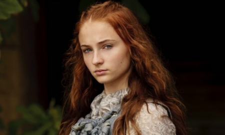 sophie turner game of thrones. enigmática Sophie Turner,