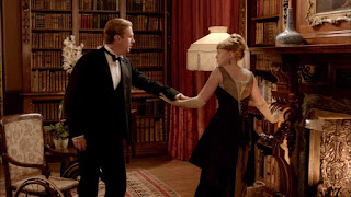 Matthew Crawley can walk again