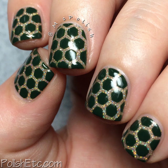 Day 4: Green Nails for the #31dc2015 by McPolish - Digital Nails and Zoya