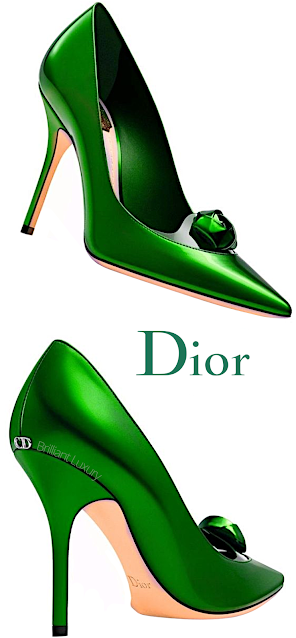 ♦Dior green rose detail pumps #dior #shoes #brilliantluxuryy