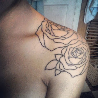 flower tattoos on shoulder