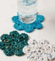 http://translate.googleusercontent.com/translate_c?depth=1&hl=es&rurl=translate.google.es&sl=en&tl=es&u=http://www.countrywomanmagazine.com/project/crocheted-plastic-bag-coasters/&usg=ALkJrhjFoNj_dBBBUnbkO71c6ElE-X5u_w