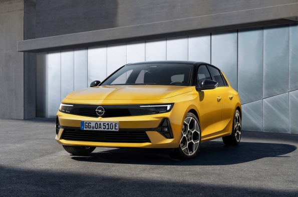 nuevo-opel-astra-frontal-3-4