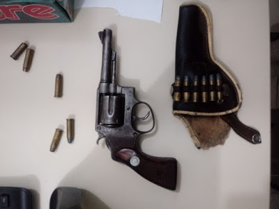 24ª CIPM prende indivíduo por posse ilegal de arma de fogo